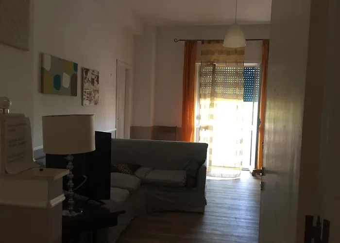 Lamanna Digitale מלון 3*