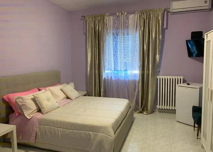 Lamanna Digitale מלון