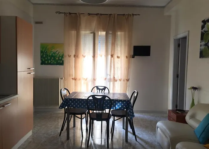 Lamanna Digitale מלון 3*