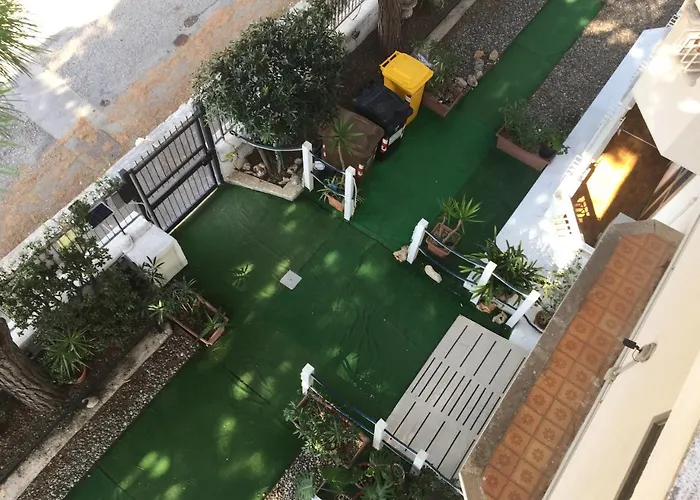 Lamanna Digitale מלון